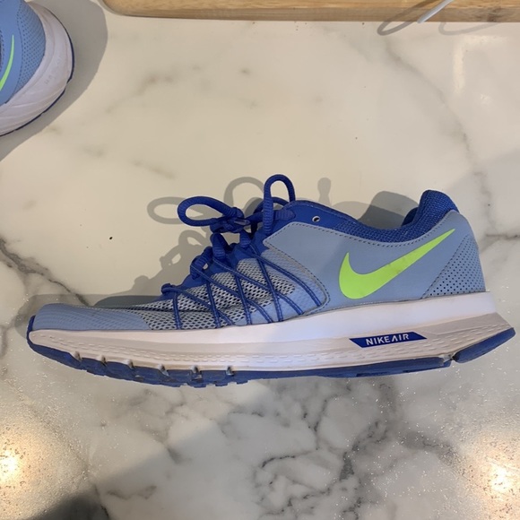 Nike Air Relentless 6 - Worn approx 5 times US 7.5 - Picture 3 of 8